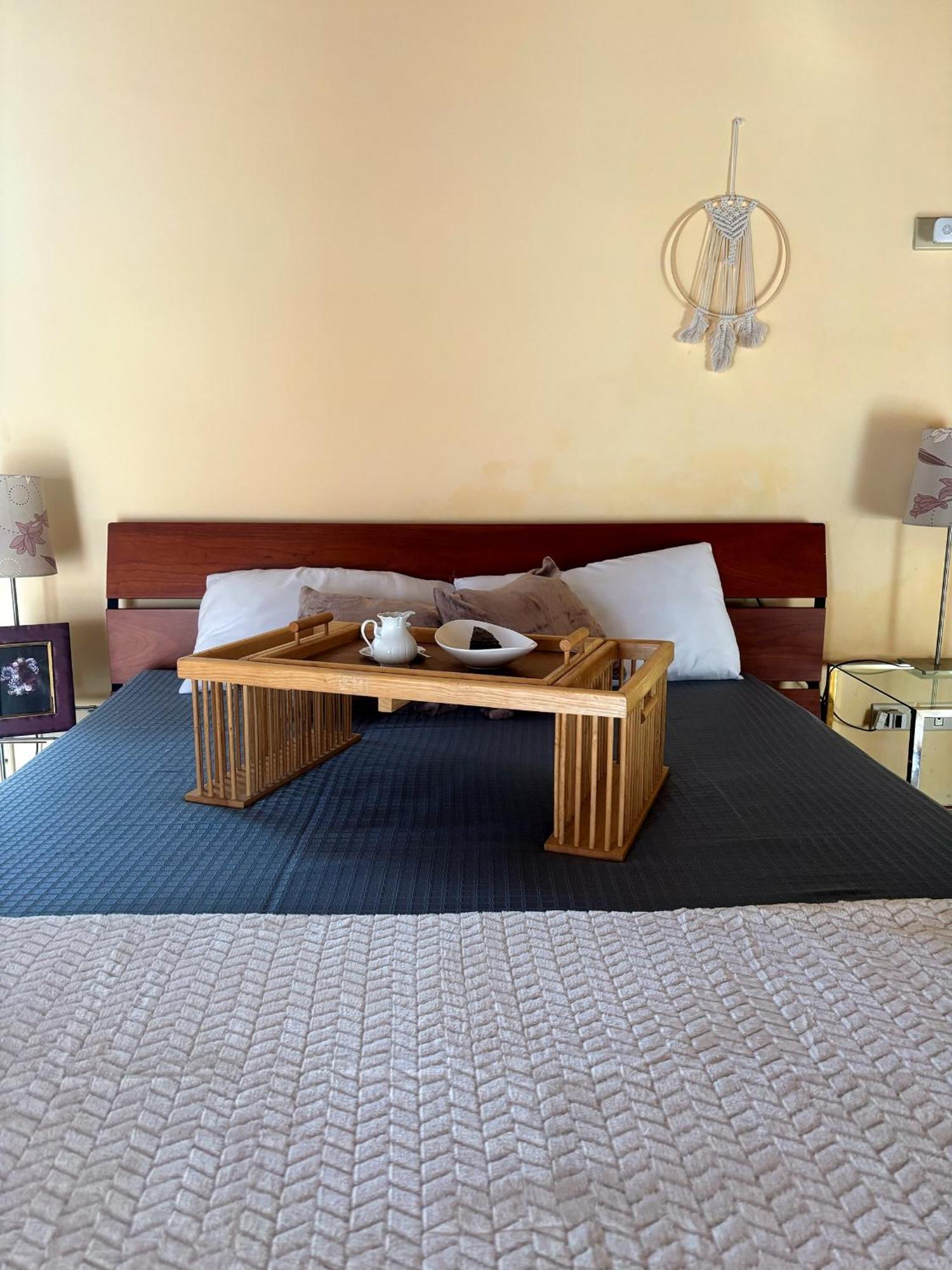 Domus Mirabilis Homestay Ancona Exteriör bild