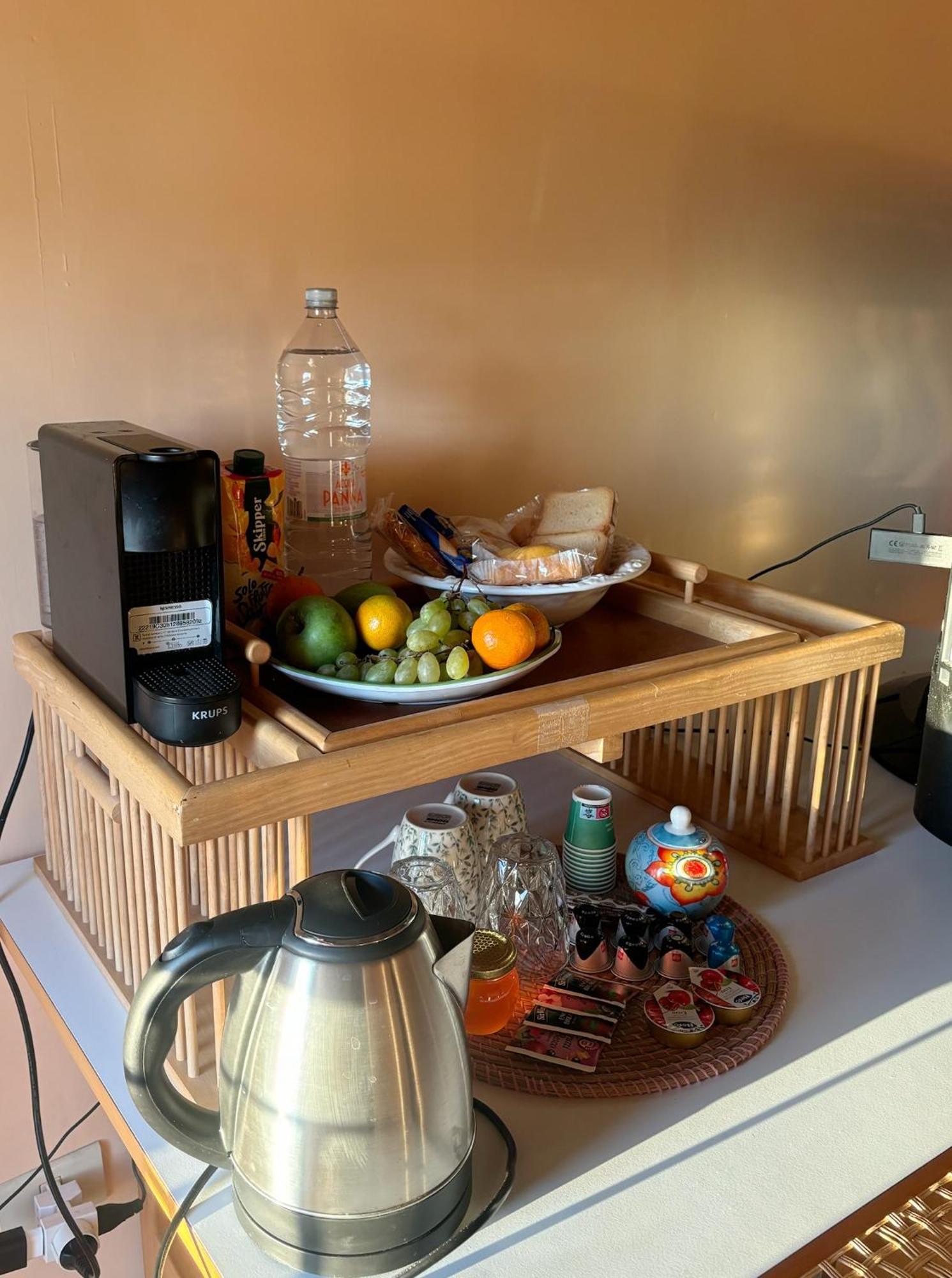Domus Mirabilis Homestay Ancona Exteriör bild